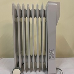 【美品】ユーレックス ラジエター式オイルヒーター LFX8BH(IW) 暖房器具 1200w アイボリーホワイト (暖房目安:3-8畳) の画像