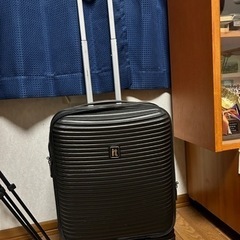 スーツケース　無料でお譲りします。の画像