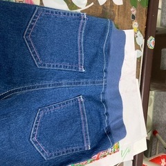 子供用　ズボンの画像