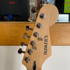 可愛いピンクが印象的❣️ BUSKER'S ストラトキャスター🎸の画像