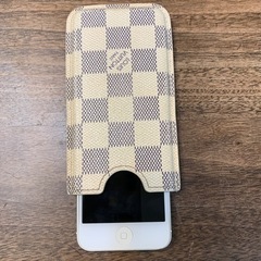 ルイビトン　スマホカバー