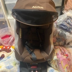 アップリカ クルリラ モアレブラウン 360 isofix