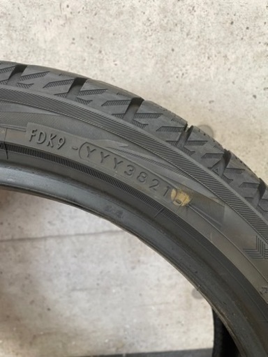 スタッドレスタイヤ　195/45R17 アイスガード7 4本