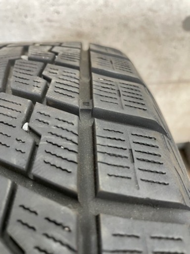 スタッドレスタイヤ　195/45R17 アイスガード7 4本