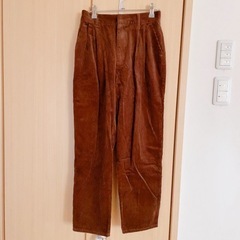 レディース　ボトムス　コーデュロイ