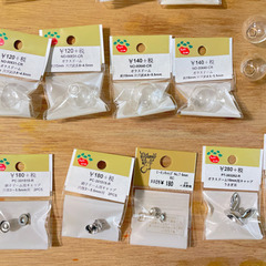 【お値下げしました】ガラスドームパーツ詰め合わせの画像