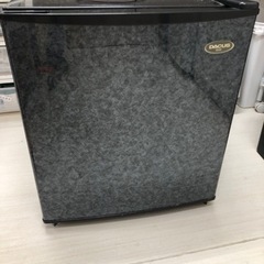 ミニ冷蔵庫（大宇電子ジャパン製作、2001年製）