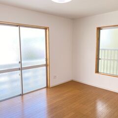 【キャンセル待ちになります】リフォーム済2LDKで家賃5万円以下！三原賃貸アパート／バス停目の前 − 沖縄県