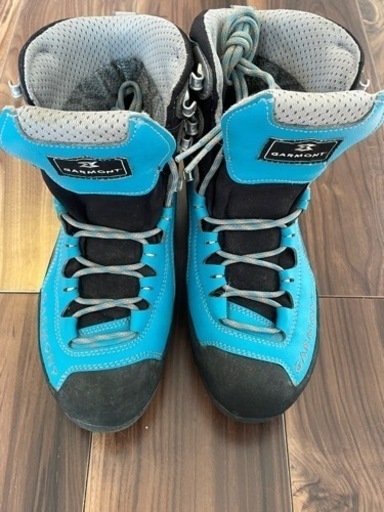 【 値下げ】ガルモントトレッキングシューズ TOWER LX GTX （レディース）24.5cm