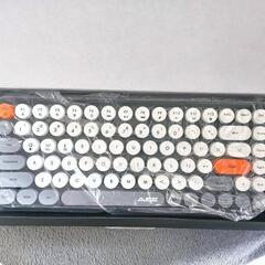 キーボード グレー 新品 未使用の画像