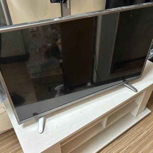 テレビ　【中古】リモコン付き