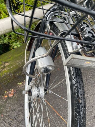 リサイクルショップどりーむ鹿大前店　No５７８　エコNo１５３６２X　自転車　シティサイクル　27インチ　ギア切替付き♪　LEDオートライト♪　通勤通学にどうぞ♡　整備済