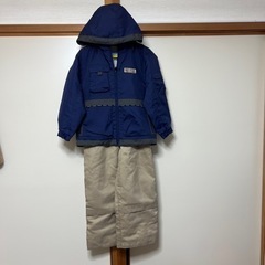 【決まりました】子供スキーウェアセット