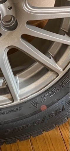 (受け渡し者決定) スタッドレスタイヤ　ホイル付き(195/65R15)