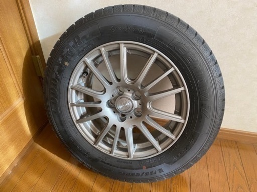 (受け渡し者決定) スタッドレスタイヤ　ホイル付き(195/65R15)