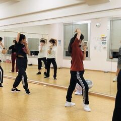 【30歳以上限定】girlsHIPHOP初級《大阪・堺筋本町》の画像