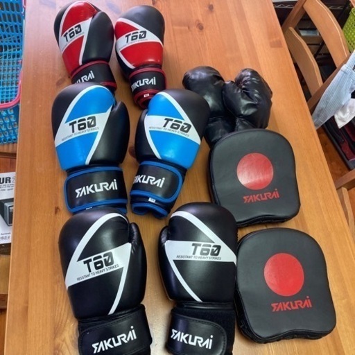 ボクシンググローブ　ミット　まとめて