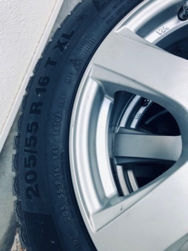 冬タイヤ 205/55R16 セレナ等用アルミ付きスタッドレス 4本組