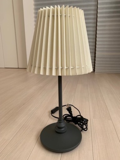 IKEA  テーブルランプ　イケア