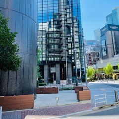 新橋駅近！交差点角に『SBS BASE』スペース誕生！ - 不動産
