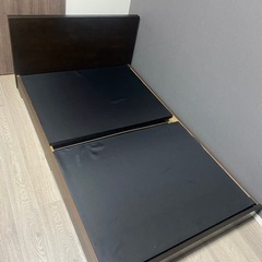 大塚家具　セミダブルベッドフレーム
