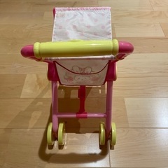 メルちゃんのベビーカーの画像