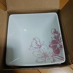 和皿セット新品の画像