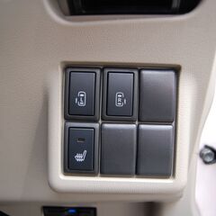 2881☆自社ﾛｰﾝもok☆スズキ　パレット　ﾘﾐﾃｯﾄﾞⅡ４WD！車検付・スマートキー・エアコン・ヒートシーター・ETCなど入庫しました♪の画像