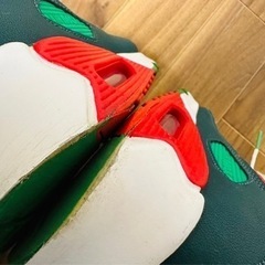 NIKEエアマックス　クリスマスカラー　中古の画像