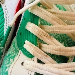 NIKEエアマックス　クリスマスカラー　中古の画像