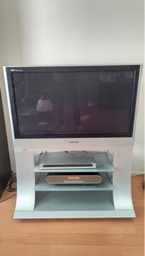 VIERA ビエラ 大型テレビ(台付き)