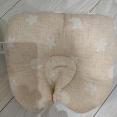 ベビー枕　エスメラルダの画像