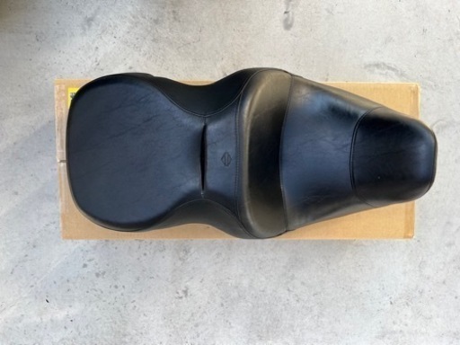 ハーレーダビッドソン純正　リーチシート　ツーリングモデル用