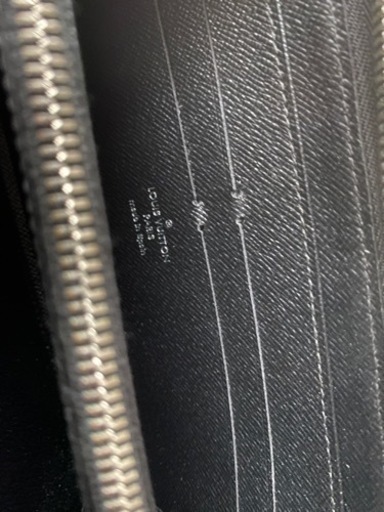 【値下げ】LOUIS VUITTON ジッピーウォレット　エピ