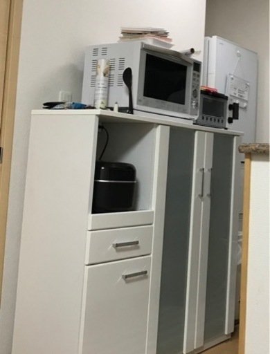 食器棚