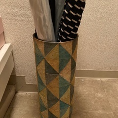 お譲りします　傘立ての画像