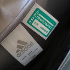 adidas　エナメルバッグ　¥2000→¥1300の画像