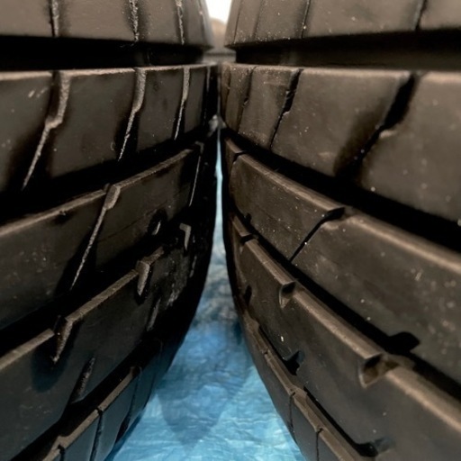 【美品】ダンロップタイヤ215/70 15R 98Hと日産純正ホイール4本セット
