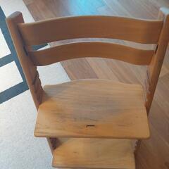 商談中STOKKE☆トラップチェアー！ベビーガード付き！の画像
