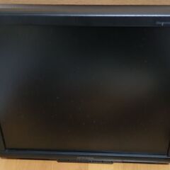 無料）PCモニター（ジャンク）＋PS3ソフトや電気毛布＋他おまけ...
