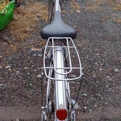自転車　ママチャリ　三段ギア　シルバー　26インチの画像