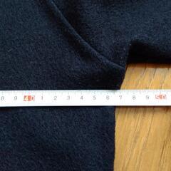 HUMAN WOMAN ウール紺プルオーバー 《美品》の画像