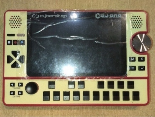 携帯型音楽作曲デバイス「KDJ-ONE」DTM これ1台で5分で楽曲が作れる！