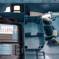 Makita TD043D TYPEⅡ 14.4v充電式インパクトドライバー 中古