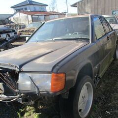 ベンツ190E-23-16Vコスワース車両オブジエーでの販売です
