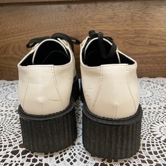 人気のラバーソール　厚底　スニーカー　ブーツの画像
