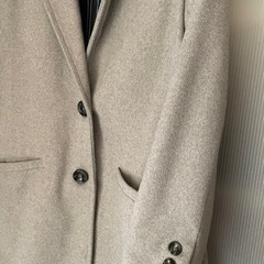 チェスターコート　　人気のグレーの画像