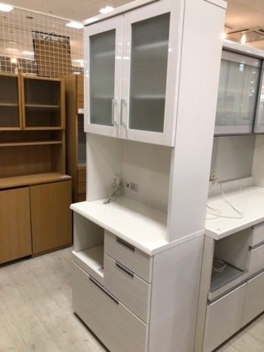 取りに来れる方限定！ニトリスライド式のレンジボードです！！