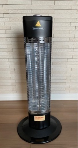 ミドルタワーカーボンヒーター　快速暖房　極美品