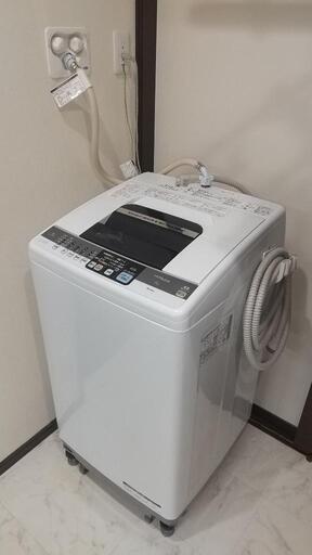 取引中【値下】洗濯機　日立　6kg　簡易クリーニング済　キャスター付